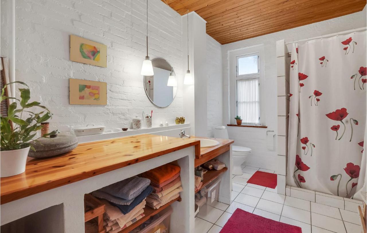 Lovely Home In Sonderborg With Kitchen Экстерьер фото